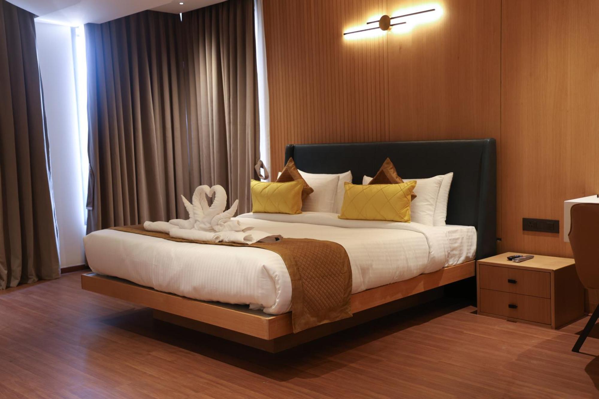 Raga - A Boutique Hotel Belgaum Exterior photo