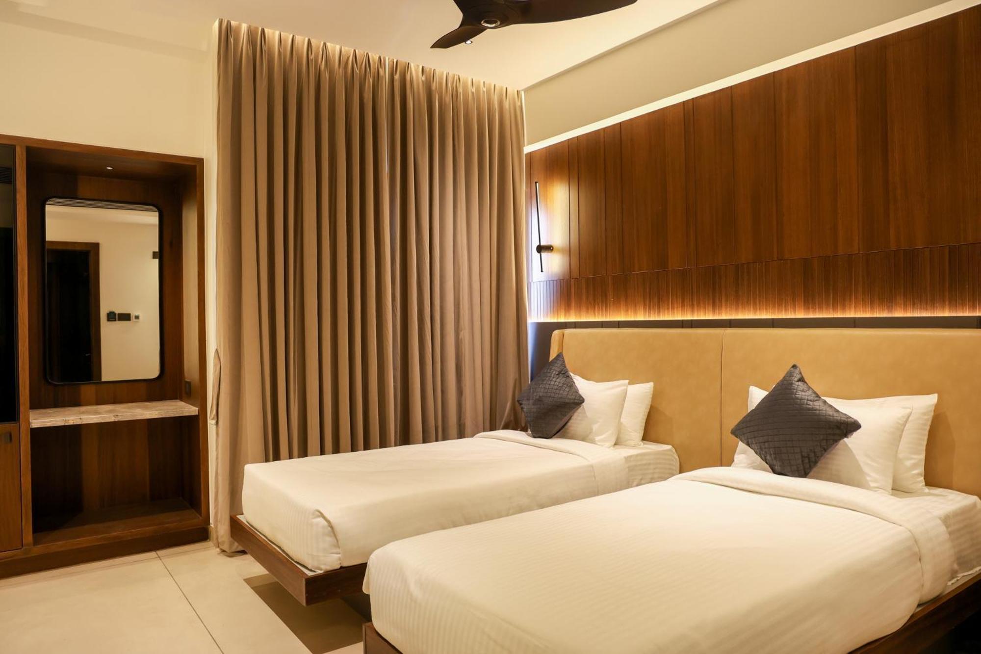 Raga - A Boutique Hotel Belgaum Exterior photo